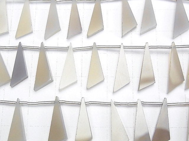 [Video] High Quality Gray Onyx AAA Flat Triangle 20x6x3mm 1strand (8pcs)