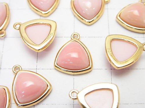 [Video] 1pc $6.79! Queen Conch Shell AAA Triangle Charm 10x10mm 18KGP