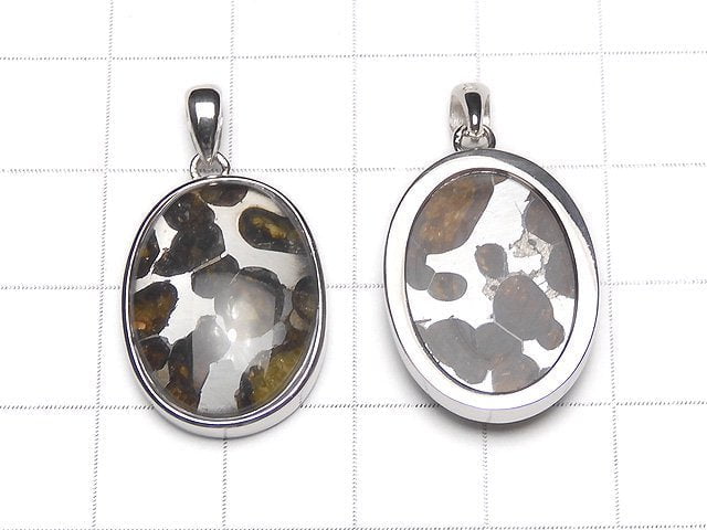 Kenya Sericho Pallasite Meteorite Oval Pendant 22x17mm Silver925