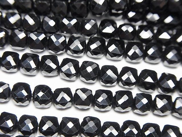 高品質黑尖晶石 AAA 立方體形狀 4x4x4mm 1串珠子（約14英吋/35公分）高品質！