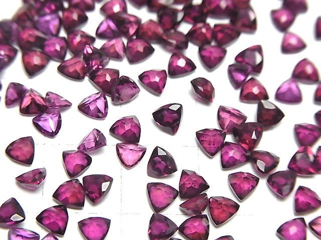 [Video]High Quality Rhodolite Garnet AAA Loose stone Triangle Faceted 4x4mm 5pcs