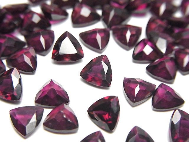 [Video]High Quality Rhodolite Garnet AAA Loose stone Triangle Faceted 6x6mm 2pcs