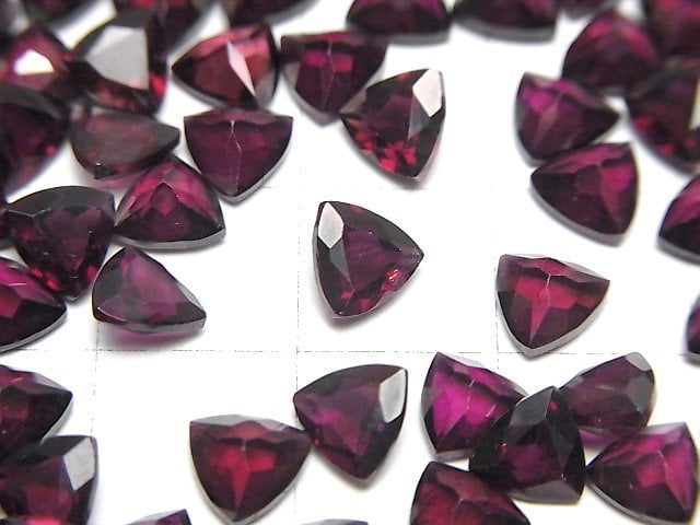 [Video]High Quality Rhodolite Garnet AAA Loose stone Triangle Faceted 6x6mm 2pcs