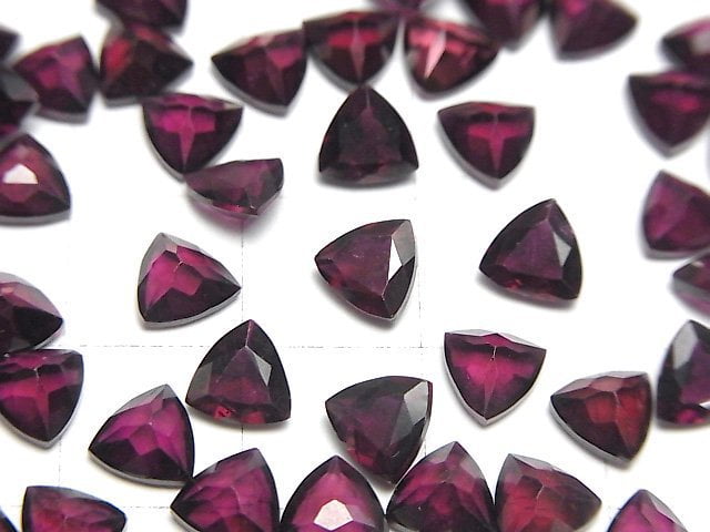 [Video]High Quality Rhodolite Garnet AAA Loose stone Triangle Faceted 6x6mm 2pcs