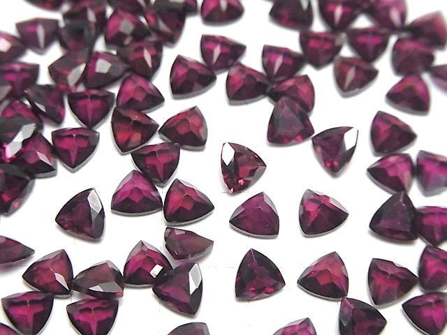 [Video]High Quality Rhodolite Garnet AAA Loose stone Triangle Faceted 6x6mm 2pcs