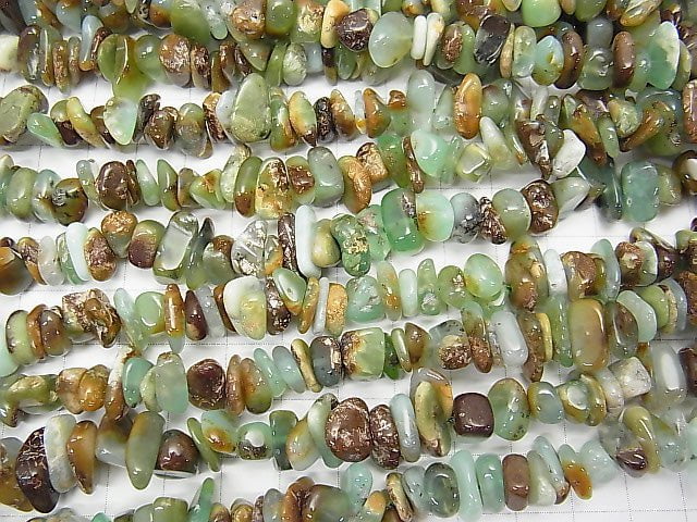 1strand $4.79! Chrysoprase AA Chips (Small Nugget) 1strand beads (aprx.15inch / 38cm) with host rock