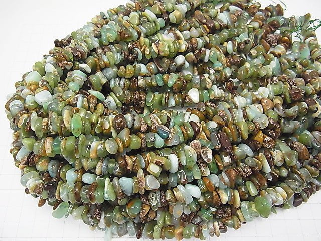 1strand $4.79! Chrysoprase AA Chips (Small Nugget) 1strand beads (aprx.15inch / 38cm) with host rock