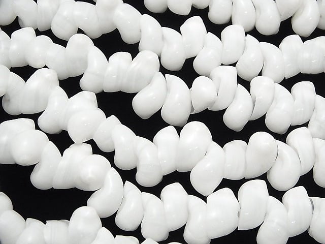 1strand $3.79! Moon Shell 1strand beads (aprx.15inch / 38cm)