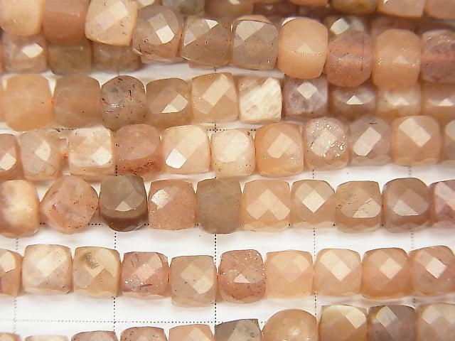 [Video] High Quality! Multicolor Moonstone AA + Cube Shape 4x4x4mm 1strand beads (aprx.15inch / 37cm)
