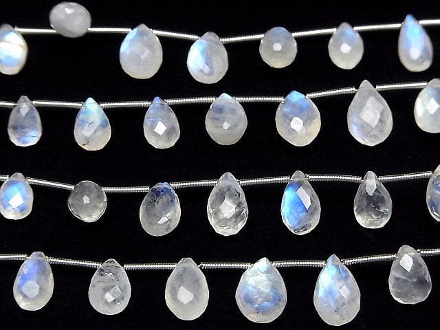 [Video] High Quality Rainbow Moonstone AAA- Pear shape Faceted Briolette Size Gradation 1strand beads (aprx.7inch / 17cm)