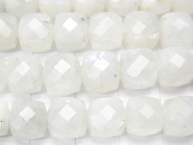 [Video] High Quality! Rainbow Moonstone AA+ Cube Shape 8x8x8mm 1strand beads (aprx.7inch/18cm)