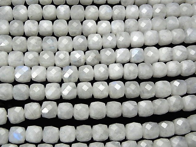 [Video] High Quality! Rainbow Moonstone AA+ Cube Shape 8x8x8mm 1strand beads (aprx.7inch/18cm)