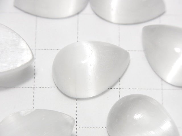 [Video] Selenite Pear shape Cabochon 18x13mm 1pc