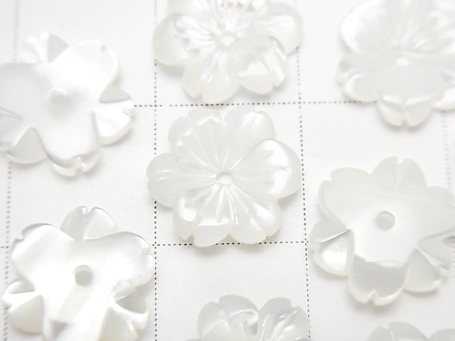 [Video] High Quality White Shell AAA Flower 10mm Center Hole 3pcs