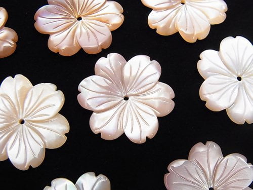 Flower, Mother of Pearl (Shell Beads) Pearl & Shell Beads