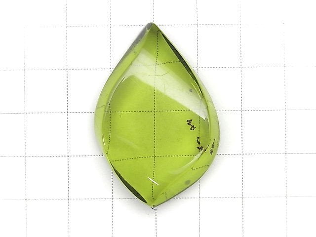 [Video] [One of a kind] Green Amber Undrilled Marquise NO.122