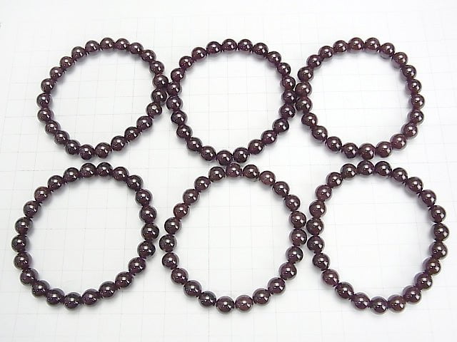 [Video] Star Garnet AAA- Round 8mm Bracelet