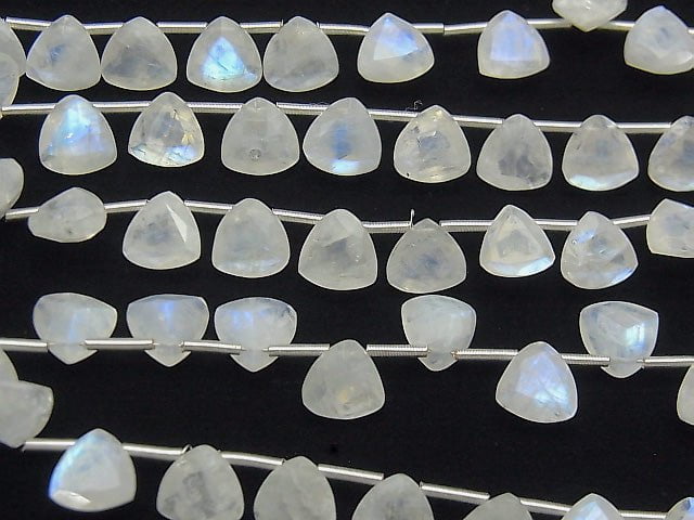 [Video] High Quality Rainbow Moonstone AA++ Triangle Faceted 8x8mm half or 1strand (18pcs)