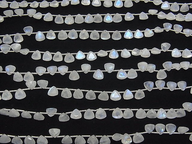 [Video] High Quality Rainbow Moonstone AA++ Triangle Faceted 8x8mm half or 1strand (18pcs)