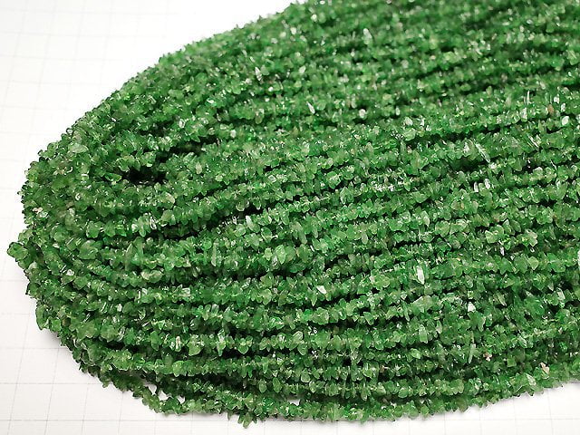 [Video]Tsavorite Garnet AAA- Chips (Small Nugget ) 1strand beads (aprx.33inch/82cm)