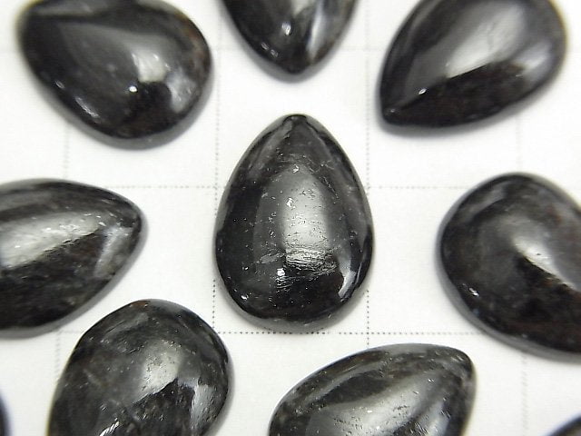 [Video] Nuummite Pear shape Cabochon 14x10mm 2pcs