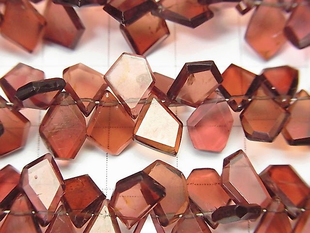 [Video] High Quality Mozambique Garnet AAA- Rough Slice Faceted half or 1strand beads (aprx.7inch / 18cm)