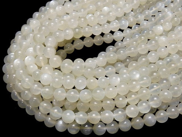 [Video] White Moonstone AAA- Round 8-8.5mm half or 1strand beads (aprx.15inch / 37cm)