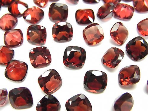 [Video]High Quality Mozambique Garnet AAA Loose stone Square Faceted 6x6mm 5pcs