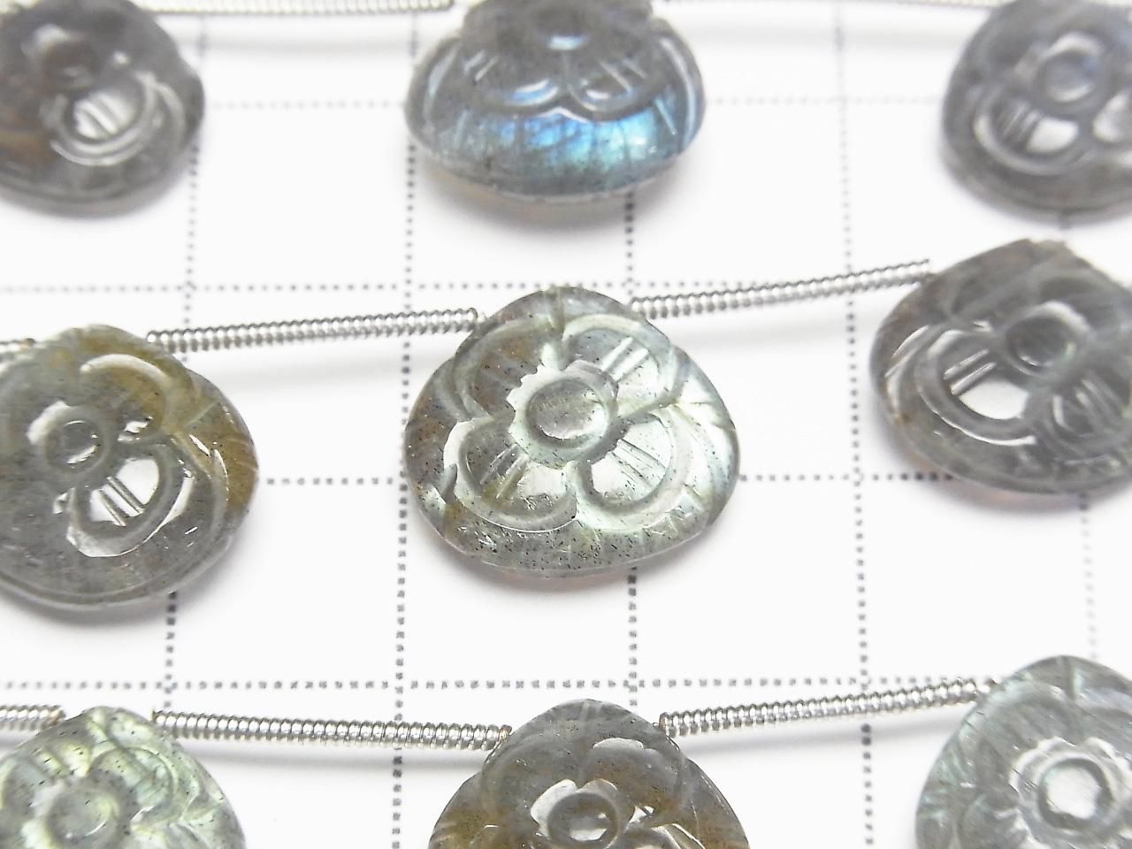 Labradorite AA++ Marron sculpté 1 rang de perles (5pcs)