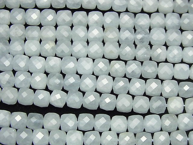 [Video] High Quality! Aquamarine AA++ Cube Shape 5x5x5mm half or 1strand beads (aprx.15inch / 37cm)