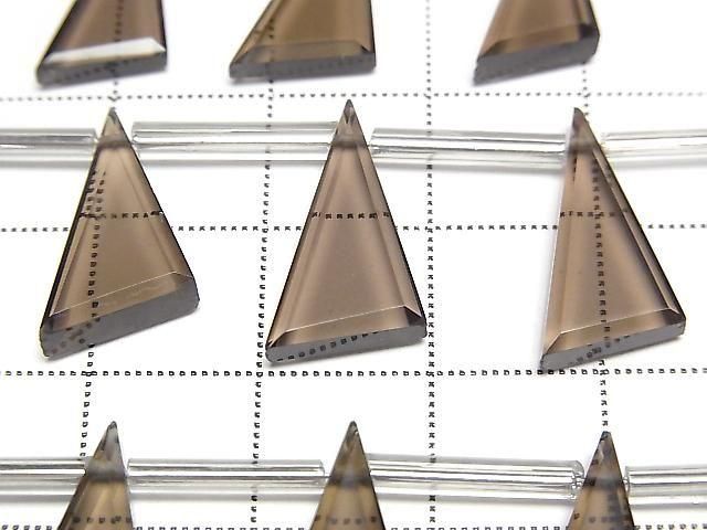[Video] High Quality Smoky Quartz AAA Flat Triangle 1-Strand (9pcs)