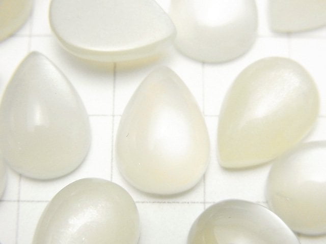 [Video] White Moonstone AAA Pear shape Cabochon 14x10mm 3pcs