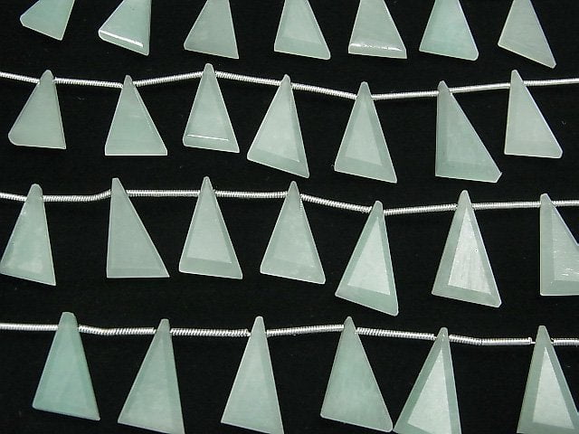 [Video] Amazonite Flat Triangle 18x10mm 1strand (9pcs)