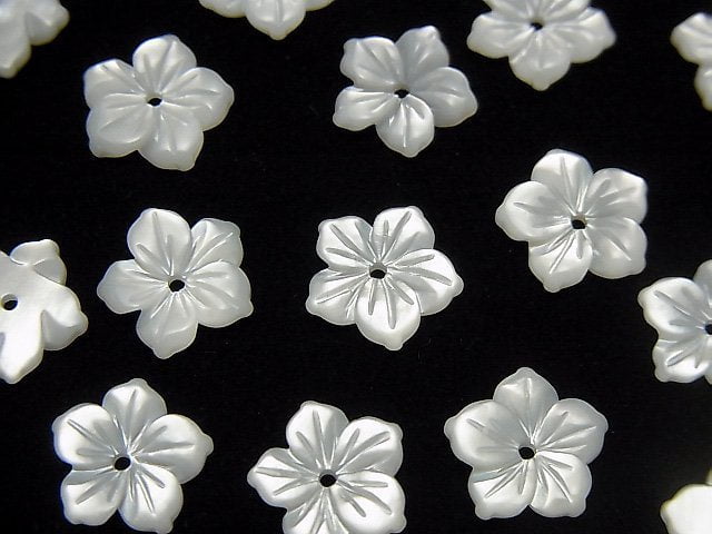 Flower, Mother of Pearl (Shell Beads) Pearl & Shell Beads