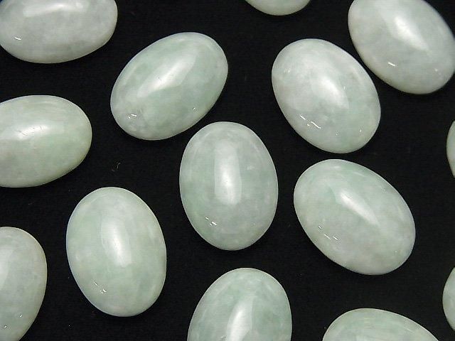 [Video] Burmese Jadeite AAA Oval Cabochon 18x13mm 1pc
