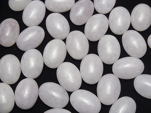 [Video] Lavender Jadeite AAA Oval Cabochon 18x13mm 1pc