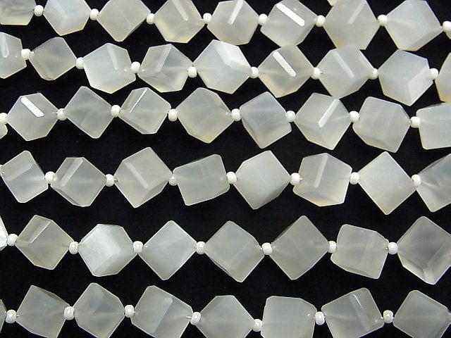 [Video] High Quality White Moonstone AAA- Dice Shape 1strand (13pcs)