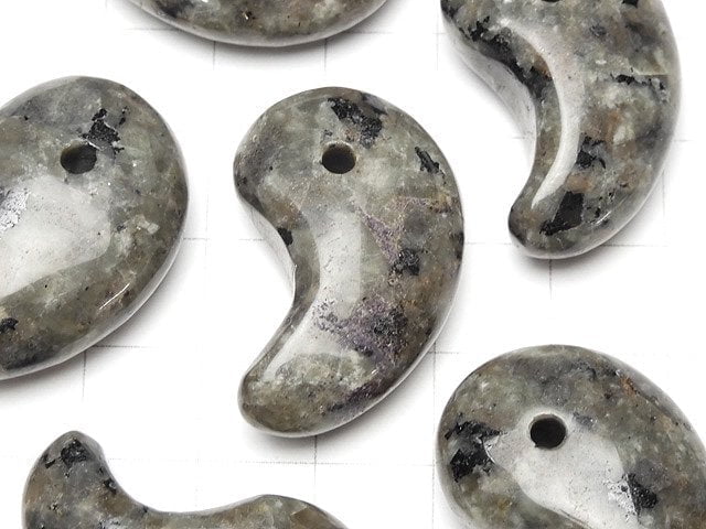 [Video] Yooperlite Comma Shaped Bead 30x19mm 1pc