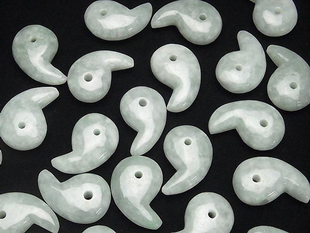[Video] Burmese Jadeite AAA Comma Shaped Bead 35x22mm 1pc