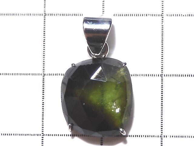 [Video] [One of a kind] Green Color Tourmaline AAA- Pendant Silver925 NO.37