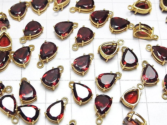 [Video] High Quality Mozambique Garnet AAA- Bezel Setting Pear shape Faceted 9x7mm 18KGP 2pcs