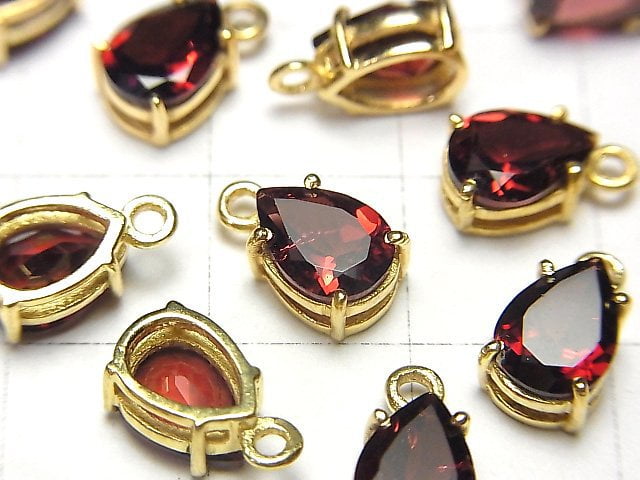 [Video] High Quality Mozambique Garnet AAA- Bezel Setting Pear shape Faceted 8x6mm 18KGP 2pcs