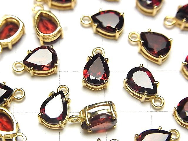 [Video] High Quality Mozambique Garnet AAA- Bezel Setting Pear shape Faceted 8x6mm 18KGP 2pcs