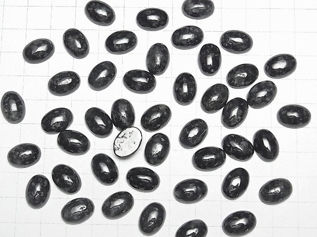 [Video] Burma Black Jadeite AAA- Oval Cabochon 14x10mm 1pc