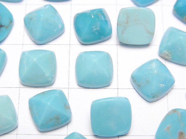 [Video] Kingman Turquoise AA++ Sugarloaf Cut 8x8mm 2pcs