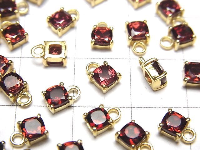 [Video]High Quality Mozambique Garnet AAA Bezel Setting Square Faceted 4x4mm 18KGP 2pcs