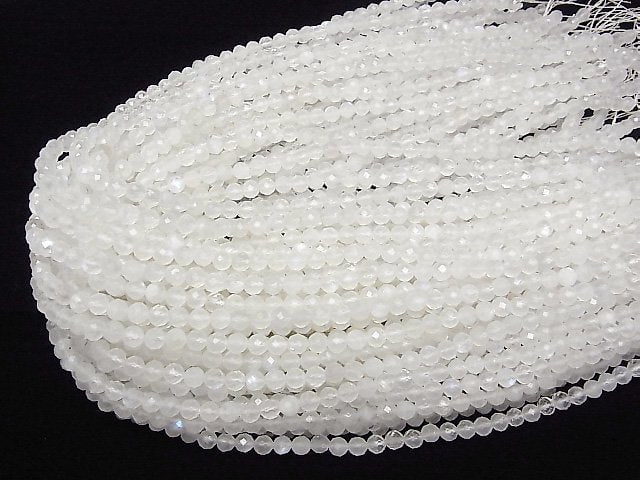 [Video]High Quality! Royal Blue Moonstone AA+ Faceted Round 5mm 1strand beads (aprx.15inch/36cm)
