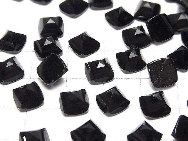 [Video]Onyx AAA Sugarloaf Cut 8x8mm 3pcs
