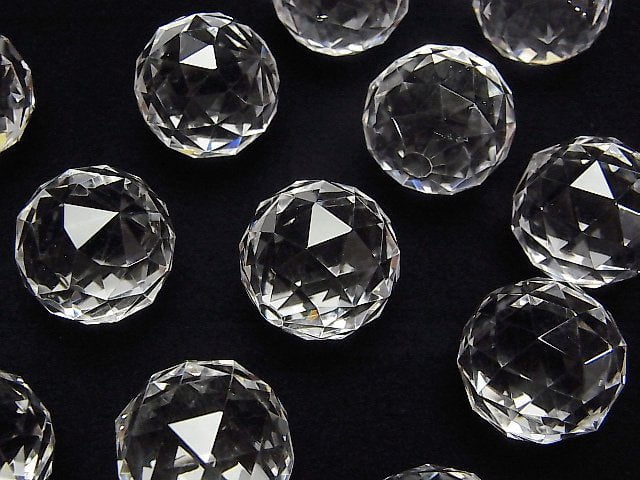 [Video] Crystal AAA Triangle Faceted Round 20mm 1pc