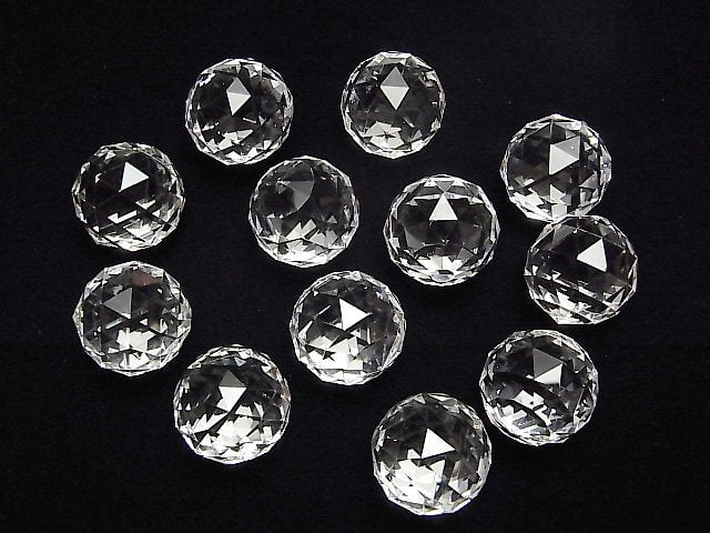 [Video] Crystal AAA Triangle Faceted Round 20mm 1pc